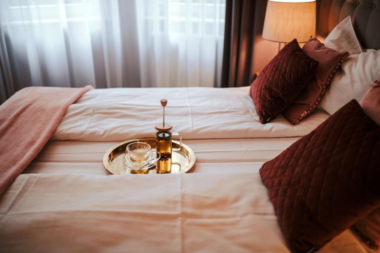 Hotel Debowy Biowellness & Spa Gory Sowie 别拉瓦 外观 照片