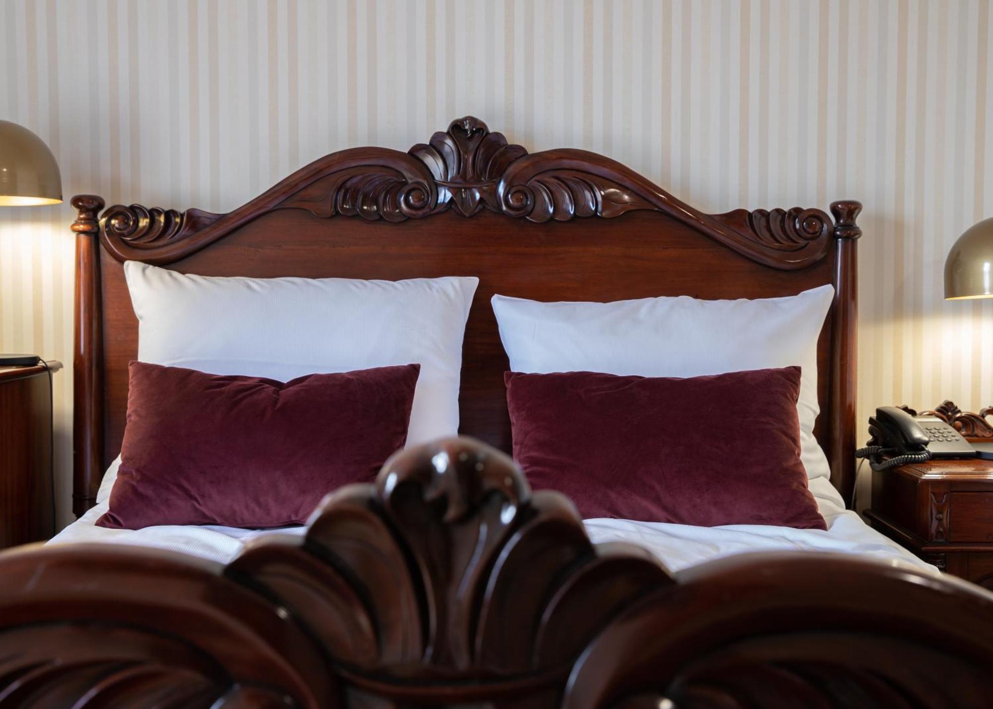 Hotel Debowy Biowellness & Spa Gory Sowie 别拉瓦 外观 照片